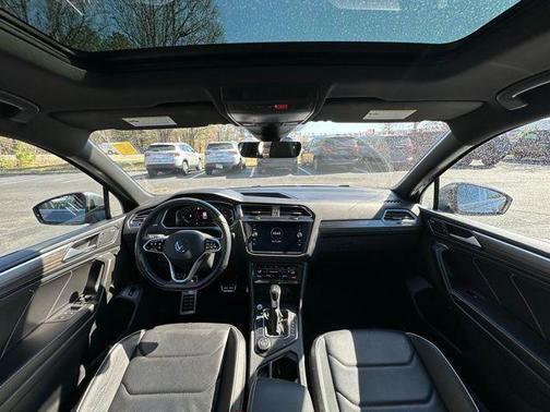 2022 Volkswagen Tiguan 2.0T SEL R-Line 4MOTION
