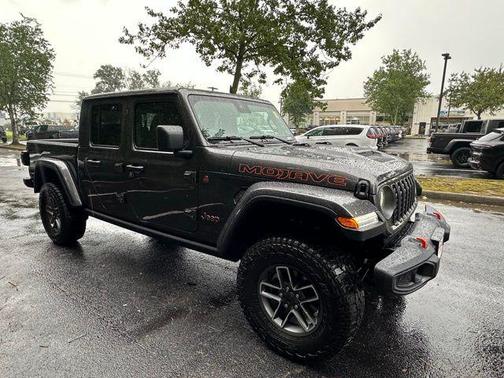 2025 Jeep Gladiator Mojave
