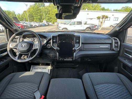 2025 RAM 2500 Big Horn Crew Cab 4x4 6'4' Box