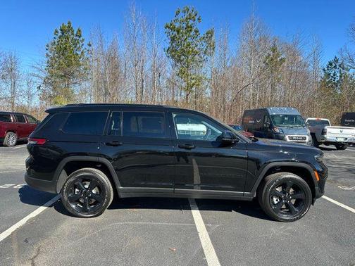 2025 Jeep Grand Cherokee L Altitude