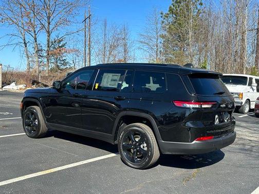 2025 Jeep Grand Cherokee L Altitude
