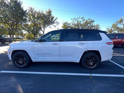 2025 Jeep Grand Cherokee L Summit Reserve