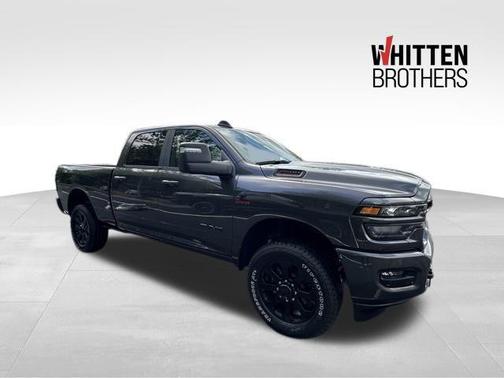 2025 RAM 2500 Big Horn Crew Cab 4x4 6'4' Box