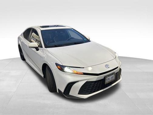 2025 Toyota Camry XLE