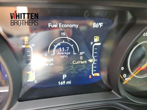 Bright White Clearcoat 2026 Jeep Gladiator Mojave X 4x4