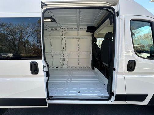 2025 RAM ProMaster 2500 High Roof
