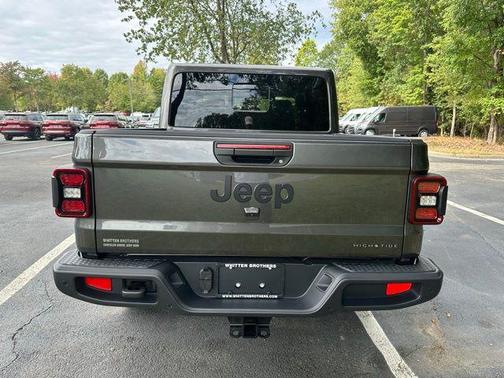 2025 Jeep Gladiator High Tide