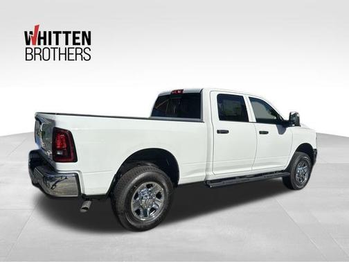 2025 RAM 2500 Tradesman Crew Cab 4x4 6'4' Box