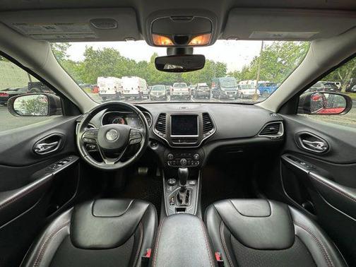 2019 Jeep Cherokee Trailhawk
