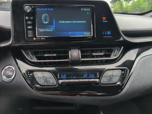 Magnetic Gray Metallic 2018 Toyota C-HR XLE Premium