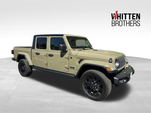 2025 Jeep Gladiator Nighthawk