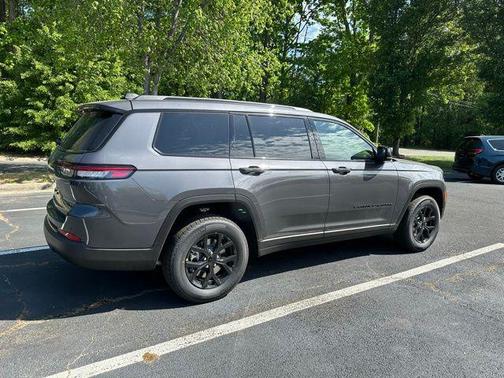 2025 Jeep Grand Cherokee L Altitude