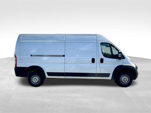 Bright White Clearcoat 2025 RAM ProMaster 2500 Tradesman