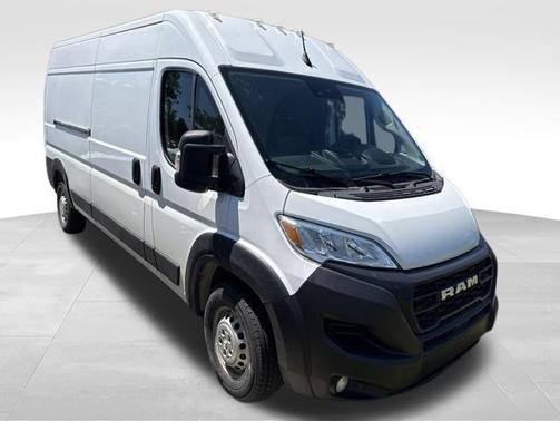 Bright White Clearcoat 2025 RAM ProMaster 2500 Tradesman