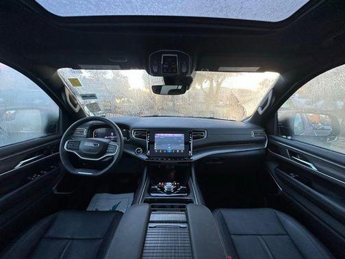 2024 Jeep Wagoneer Series III 4x4