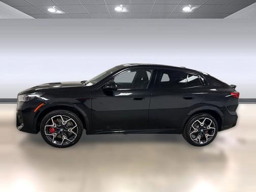 Black Sapphire Metallic 2026 BMW X2 xDrive28i