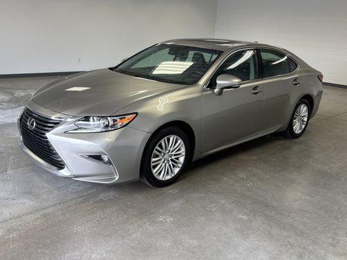 2018 Lexus ES 350 Base