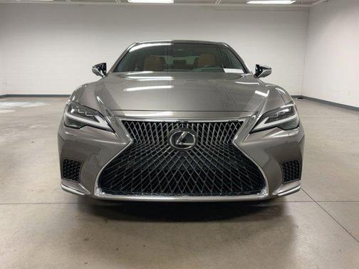 2023 Lexus LS 500 Base