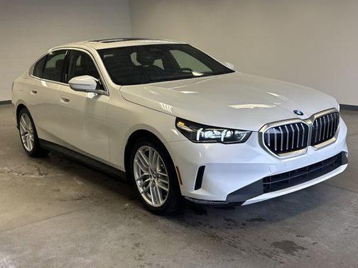 2024 BMW 530 i