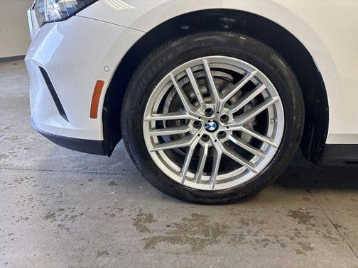 2024 BMW 530 i