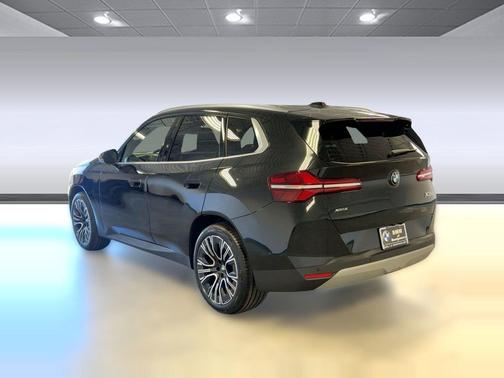Black Sapphire Metallic 2026 BMW X3 30 xDrive