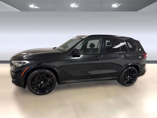 Black Sapphire Metallic 2022 BMW X5 sDrive40i