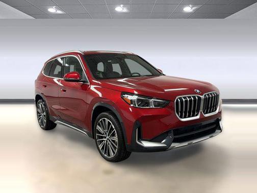 Vegas Red Metallic 2026 BMW X1 xDrive28i