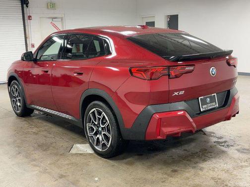 2025 BMW X2 xDrive28i