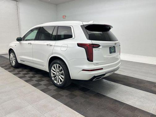 Crystal White Tricoat 2023 Cadillac XT6 Premium Luxury AWD