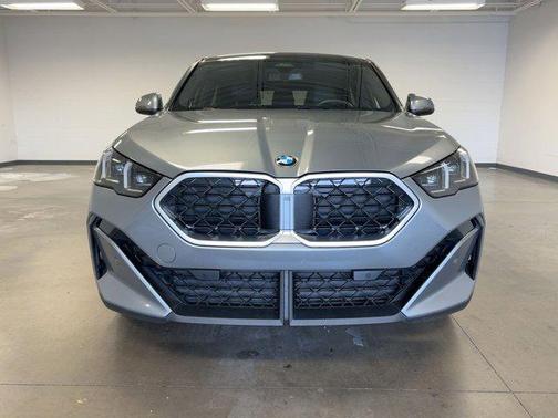 2025 BMW X2 xDrive28i