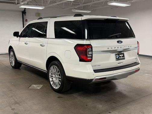 Star White Metallic Tri-Coat 2024 Ford Expedition Max Limited