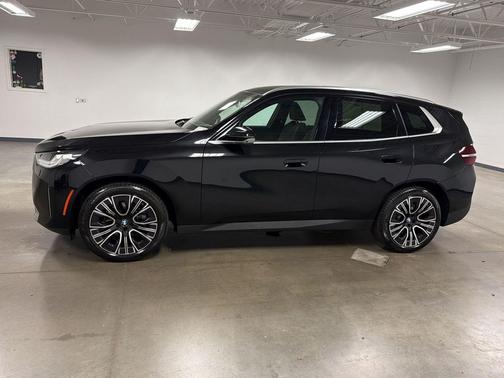Black Sapphire Metallic 2026 BMW X3 30 xDrive