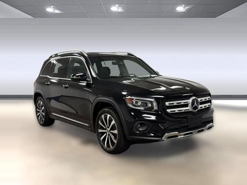 Black 2022 Mercedes-Benz GLB 250 Base