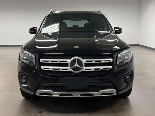 Black 2022 Mercedes-Benz GLB 250 Base