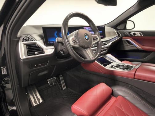Black Sapphire Metallic 2024 BMW X6 xDrive40i