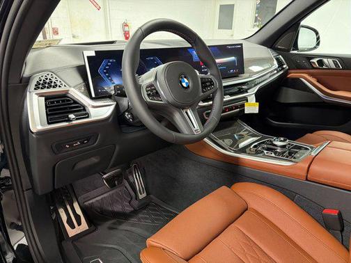 Black Sapphire Metallic 2026 BMW X5 M60i