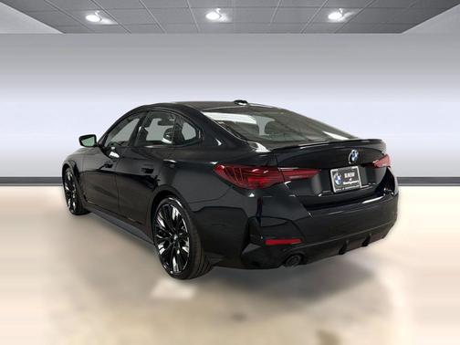 Black Sapphire Metallic 2026 BMW 430 Gran Coupe i