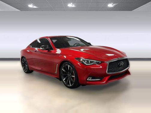 2022 INFINITI Q60 LUXE
