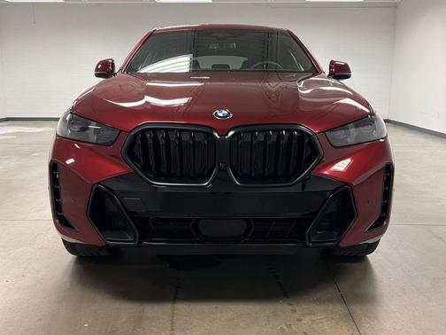 Aventurin Red Metallic 2026 BMW X6 xDrive40i