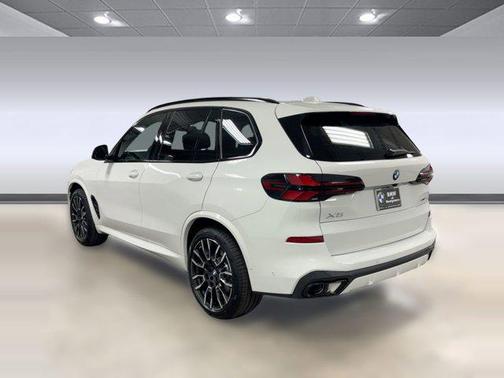 Alpine White 2026 BMW X5 sDrive40i