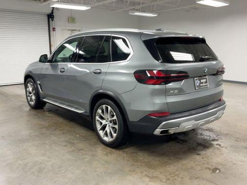 2024 BMW X5 sDrive40i