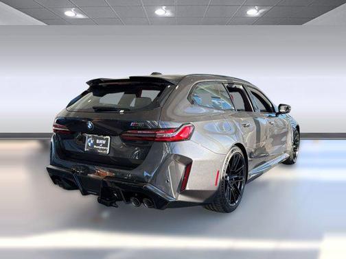 Dark Graphite Metallic 2026 BMW M5 Base