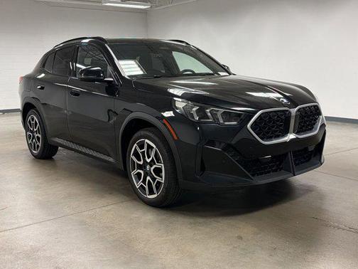 Black 2025 BMW X2 xDrive28i