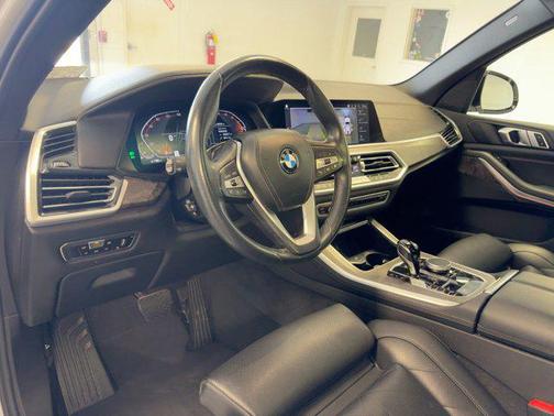 2023 BMW X5 sDrive40i