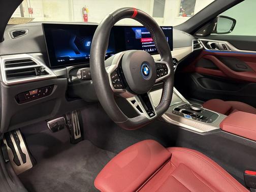 Black Sapphire Metallic 2025 BMW i4 Gran Coupe M50