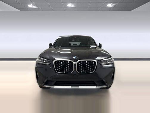 Gray 2022 BMW X4 xDrive30i