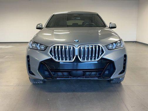 2024 BMW X6 xDrive40i