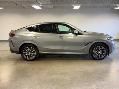 2024 BMW X6 xDrive40i