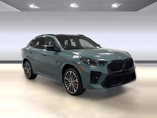 Cape York Green Metallic 2026 BMW X2 xDrive28i