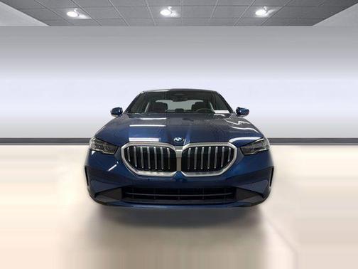 2026 BMW 530 530i